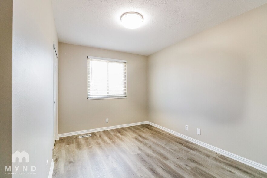 Building Photo - 322 S 600 W