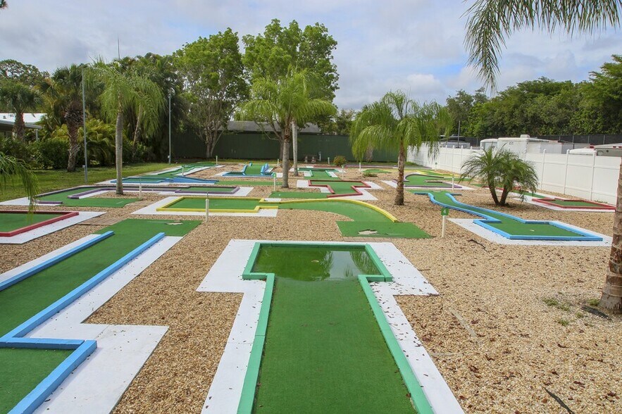 Building Photo - 10815 Ani Cir