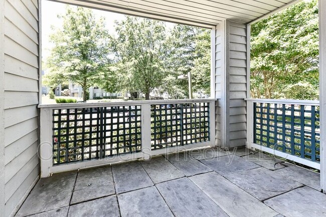 Building Photo - 11729 Summerchase Cir