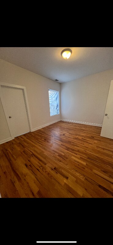 Building Photo - 4927 N Winthrop Ave