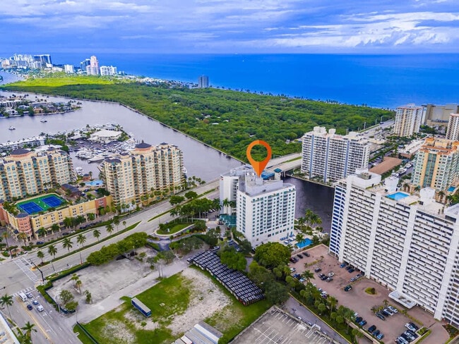 Building Photo - 2670 E Sunrise Blvd