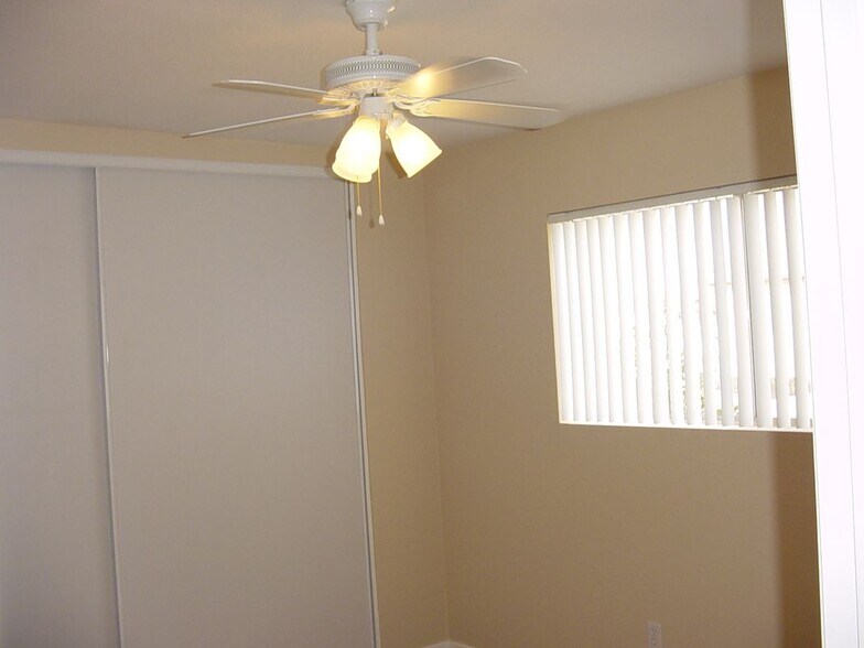 Building Photo - 3654 42nd St