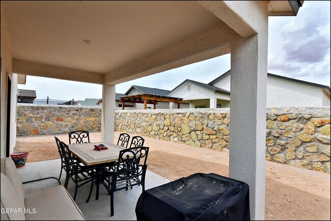 Building Photo - 15237 Ambition Ave