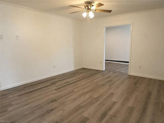 Building Photo - 932 Gossman Dr