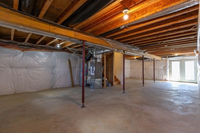 Building Photo - 59 Stork Ln