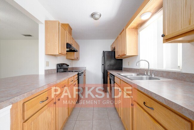 Building Photo - 665 Belltower Ave