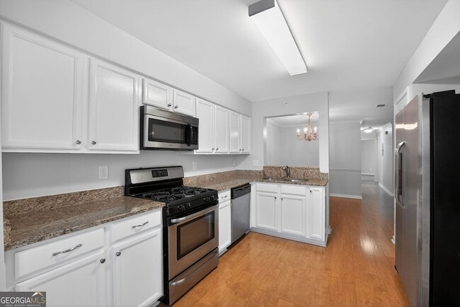 Building Photo - 3921 Riverlook Pkwy SE