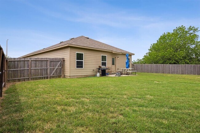 Building Photo - 1413 Coffee Tree Dr