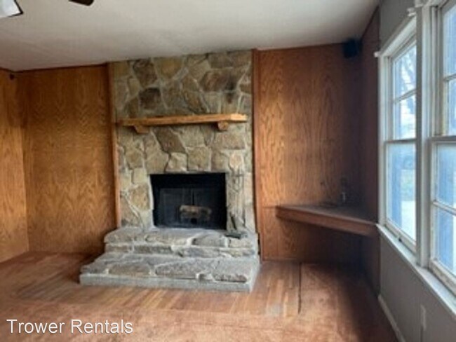 Building Photo - 1 br, 1 bath House - 5702 Tye