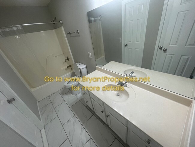 Building Photo - 128 Walton Village Dr