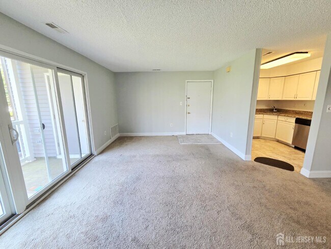 Building Photo - 8113 Tamarron Dr