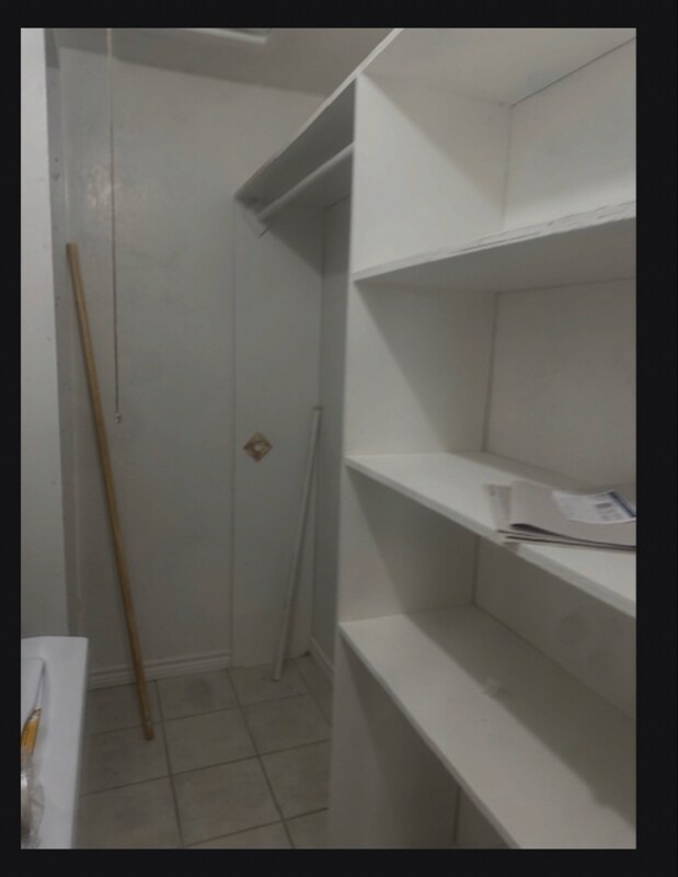 Building Photo - 6760 Prutzman Rd