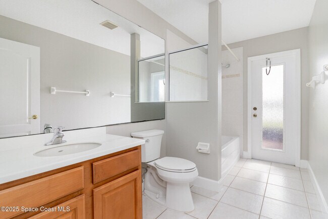 Building Photo - 4421 Chardonnay Dr
