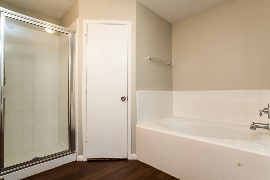 Building Photo - 18411 Atascocita Meadows Dr