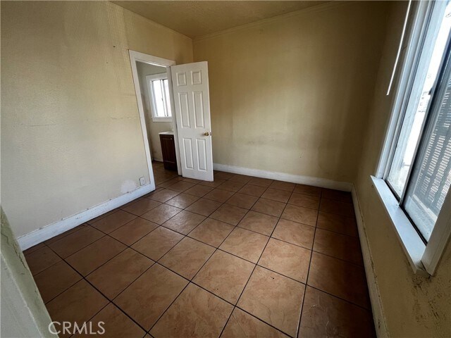 Building Photo - 6325 S Figueroa St