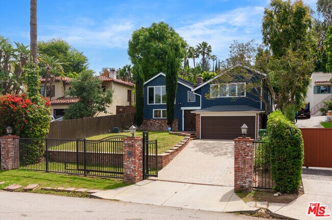 Building Photo - 3740 Lankershim Blvd