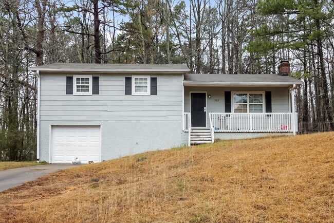 Building Photo - 268 Hardy Way