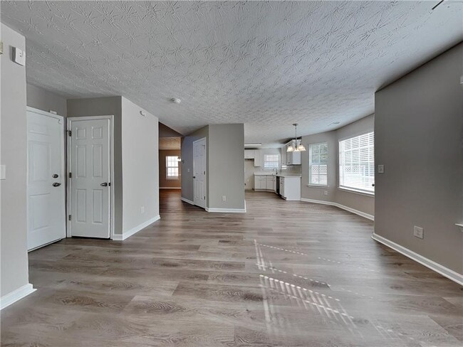 Building Photo - 364 Nunnally Dr