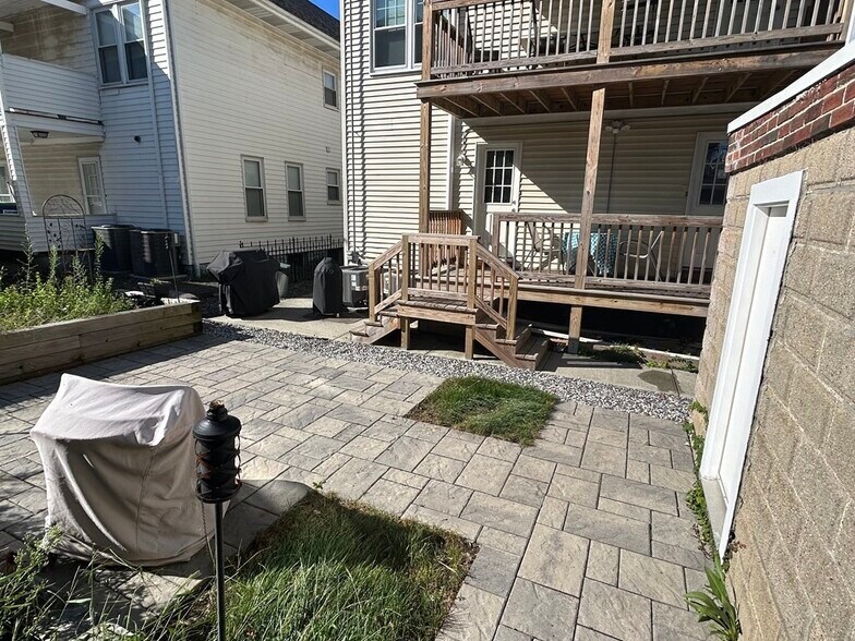 Building Photo - 59 Puritan Rd