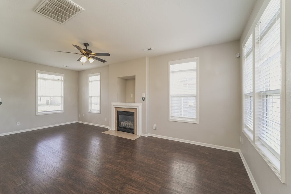 Building Photo - 6202 Whispering Brook Ct