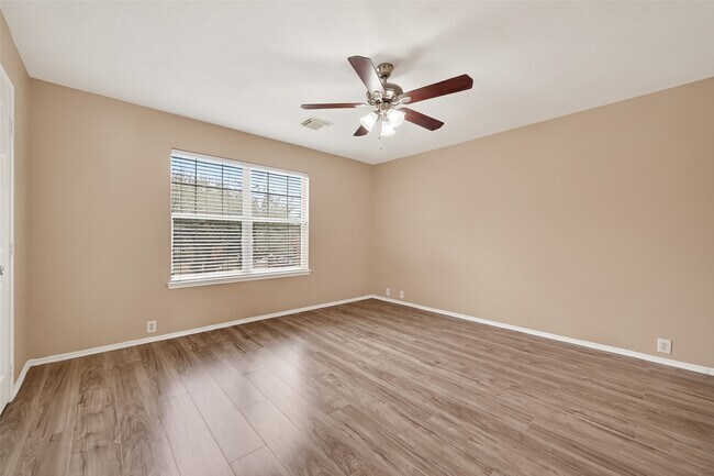 Building Photo - 15007 Sugar Sands Dr