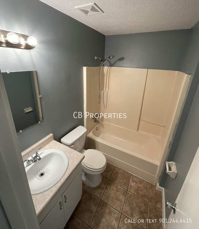 Building Photo - 6971 Amberly Way Dr