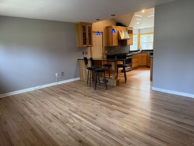 Building Photo - Single Family - Central AC, Penfield with Fairport Schools