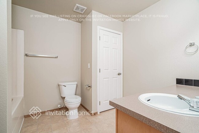 Building Photo - 14902 94th Ave Ct E