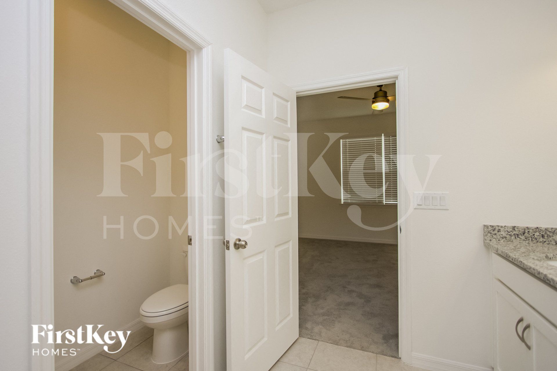 Building Photo - 328 Corbel Ln