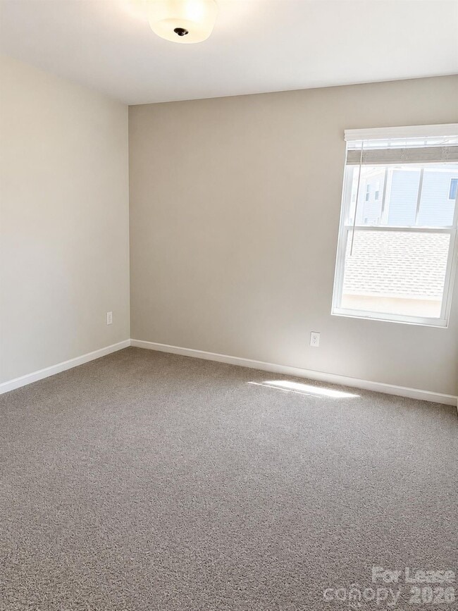 Building Photo - 15016 Meacham Farm Dr