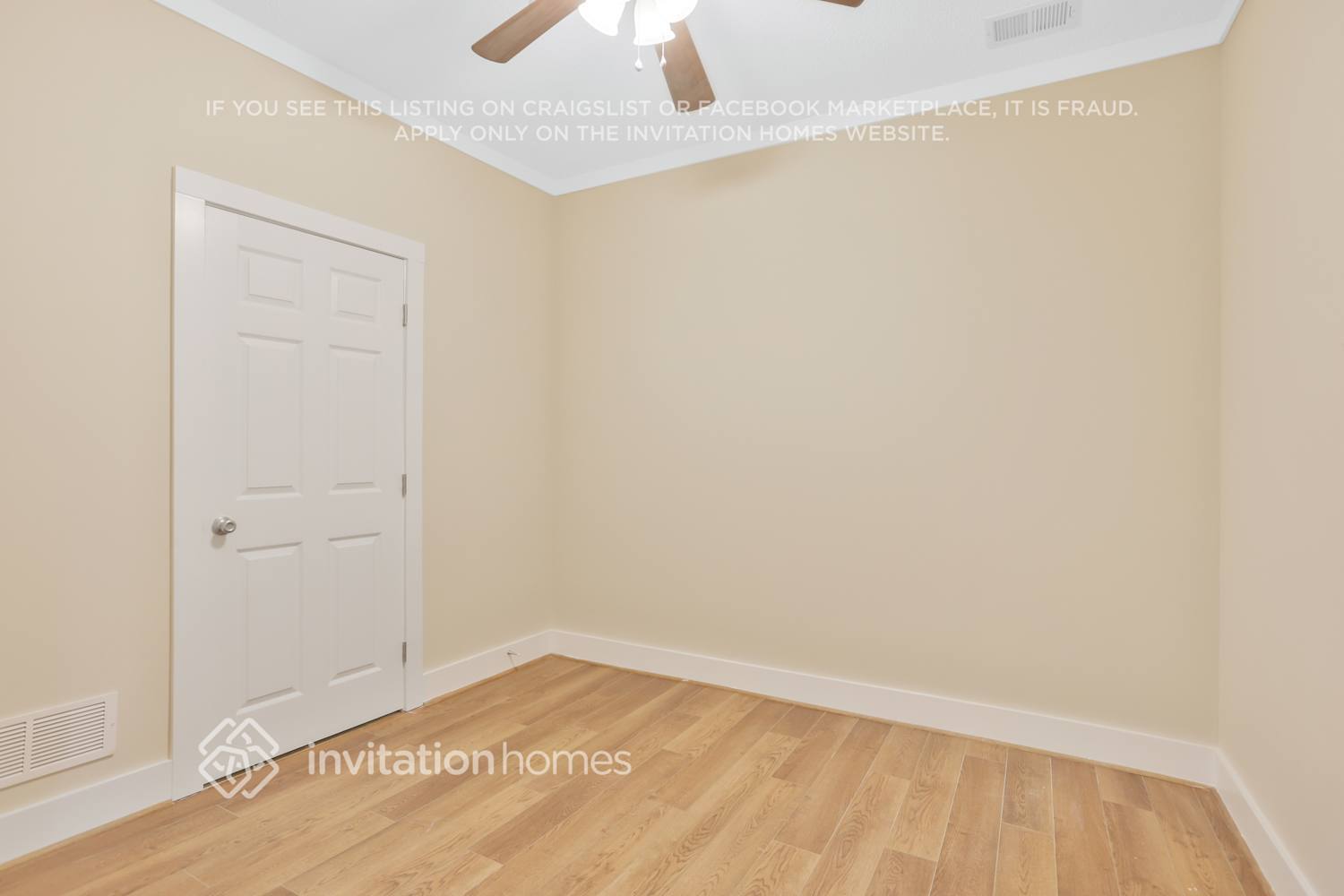 Building Photo - 598 Silver Oak Dr