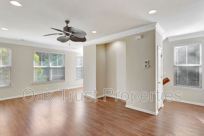 Building Photo - 1479 Roustabout Way