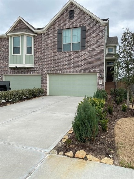 Building Photo - 16226 Rattlesnake Run Trail