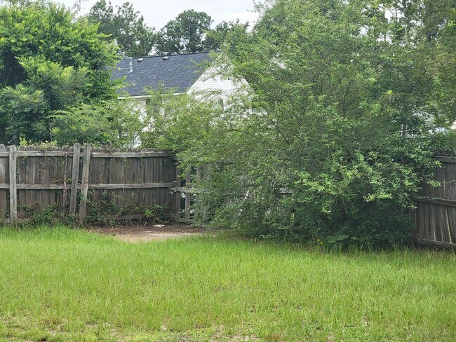 Building Photo - 3513 Wyevale Dr