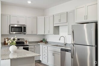 Building Photo - Mural Apartments