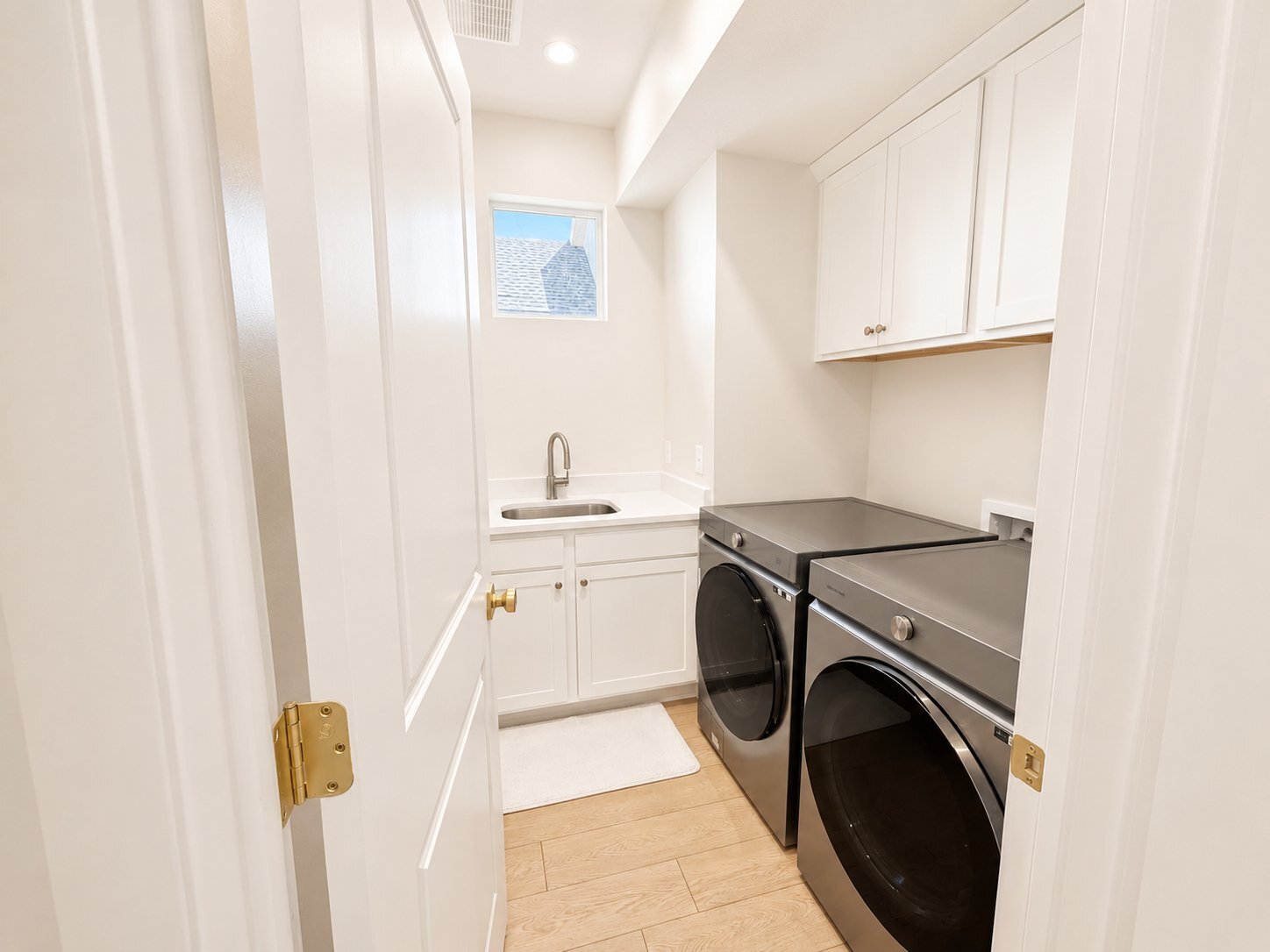 Building Photo - 3069 N Stardew St