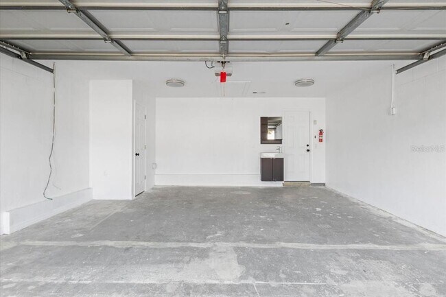 Building Photo - 1054 Brielle Ave