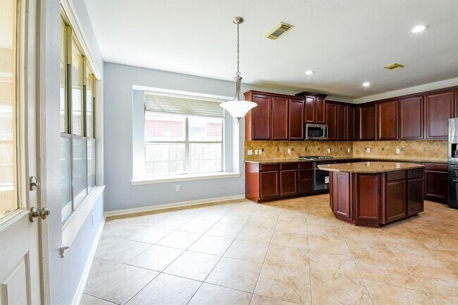 Building Photo - 1106 Windsor Chase Ln