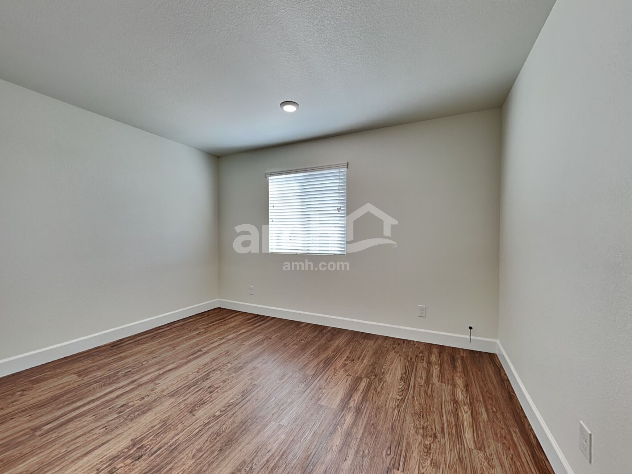 Building Photo - 1609 Viaggio Ave