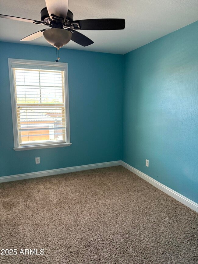 Building Photo - 1843 W Fetlock Trail