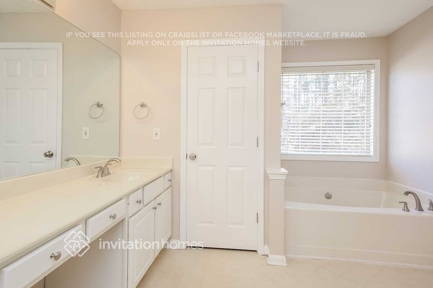 Building Photo - 1490 Highland Farm Dr