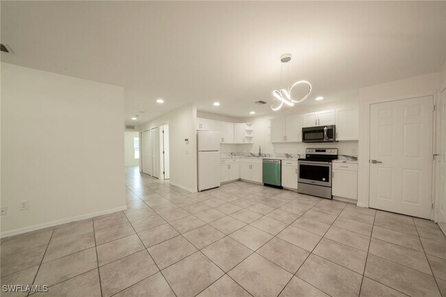 Building Photo - 4733 29th St SW