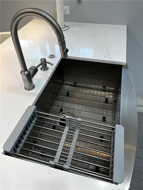 Building Photo - 1530 Crestar Ct