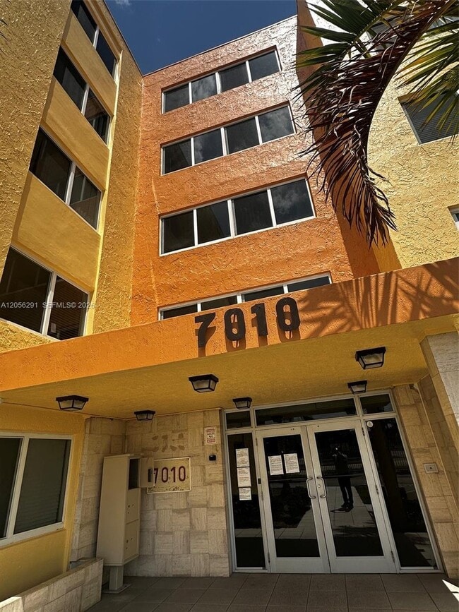 Building Photo - 7010 NW 186th St