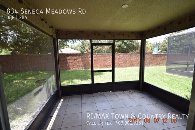 Building Photo - 834 Seneca Meadows Rd