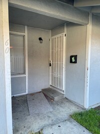 Building Photo - CONDO