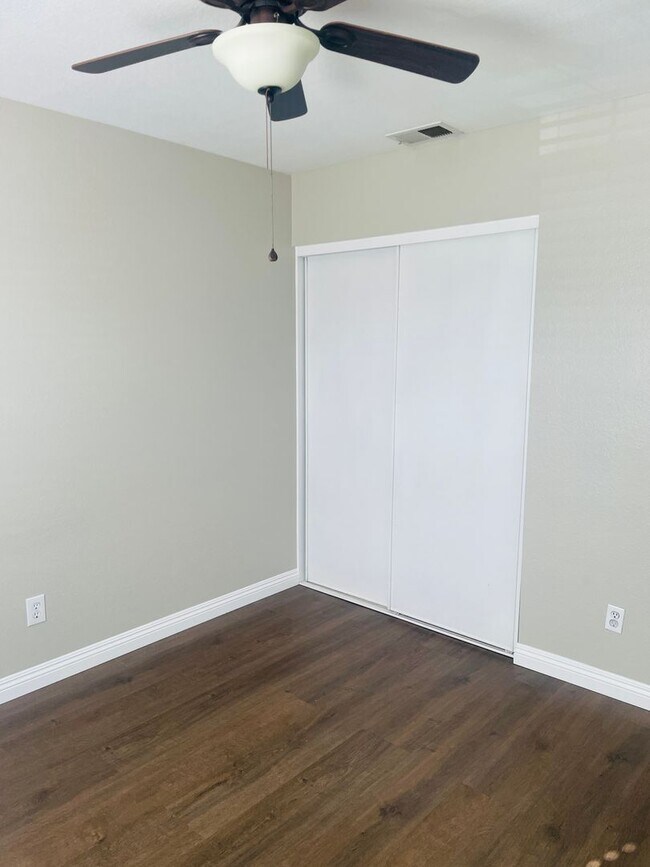 Building Photo - 4 Bed Pool House for Rent in Wildomar