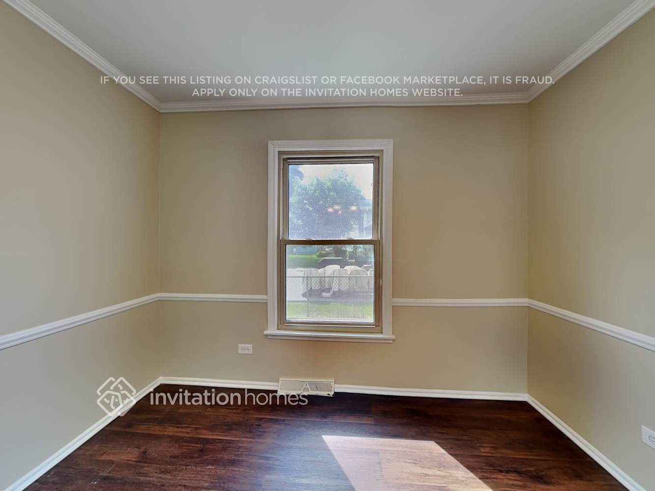 Building Photo - 415 Sussex Ct