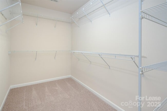 Building Photo - 11220 Cypress View Dr