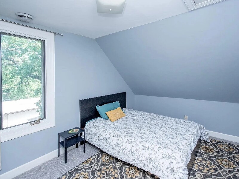 Building Photo - 607 Lincoln Ave